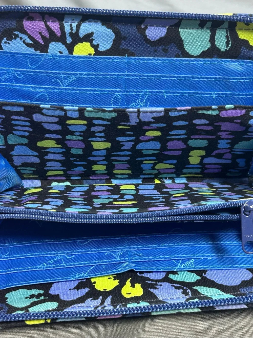 Vera Bradley Indigo Pop Handbag Tote Bag & Wallet - 2012 retired Colorful